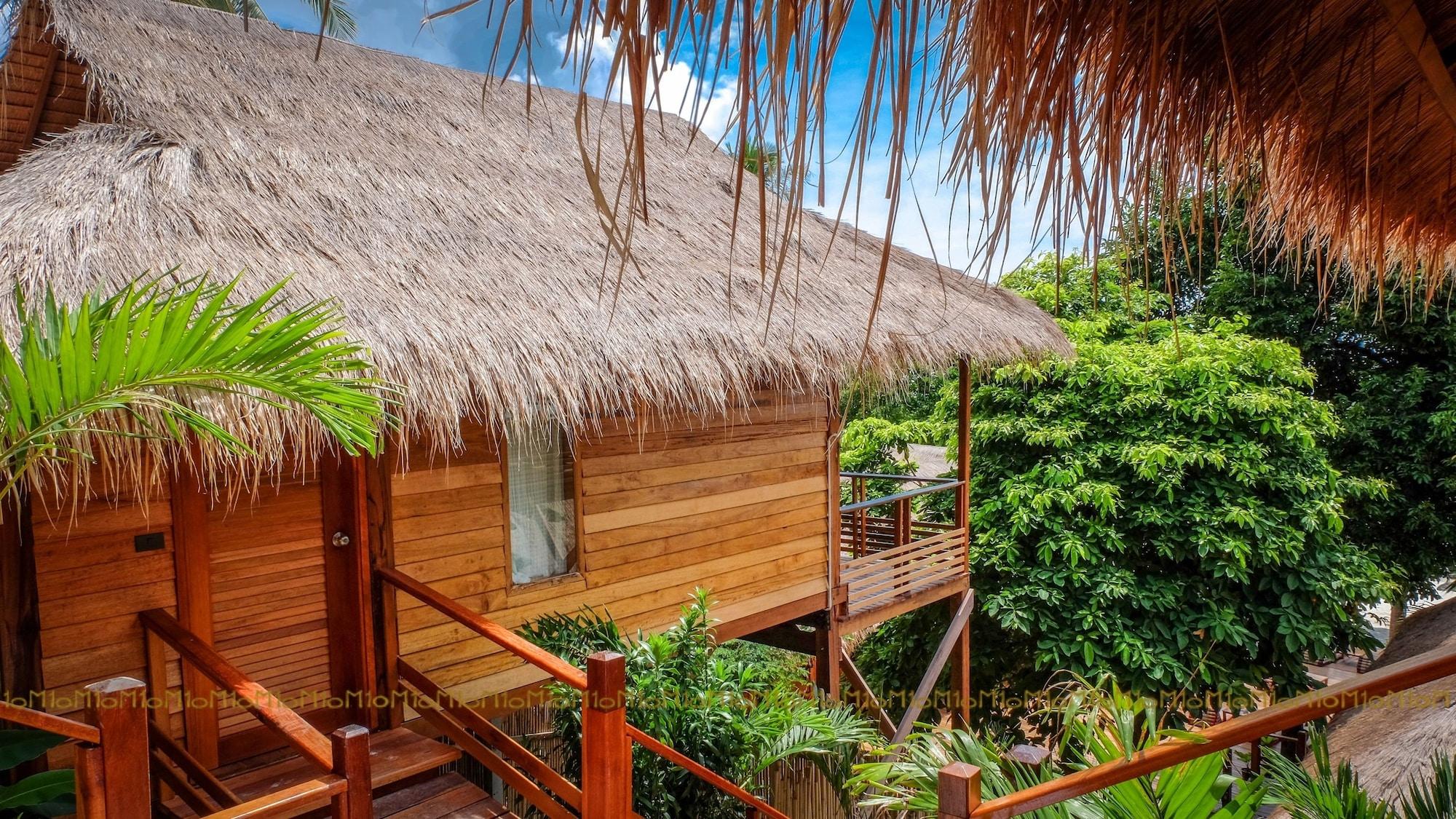 Ten Moons Lipe Resort Екстериор снимка