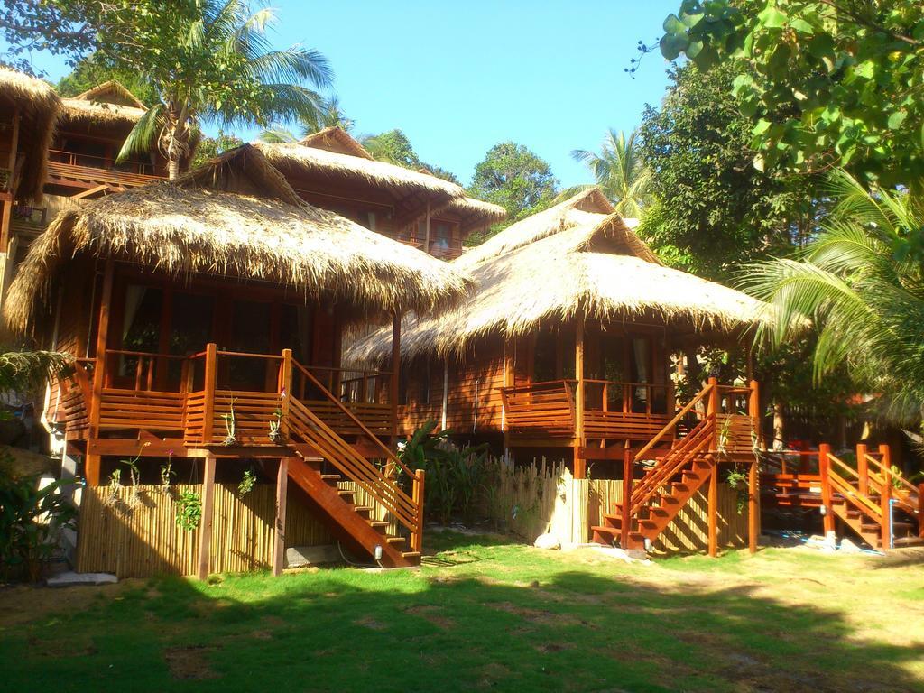 Ten Moons Lipe Resort Стая снимка