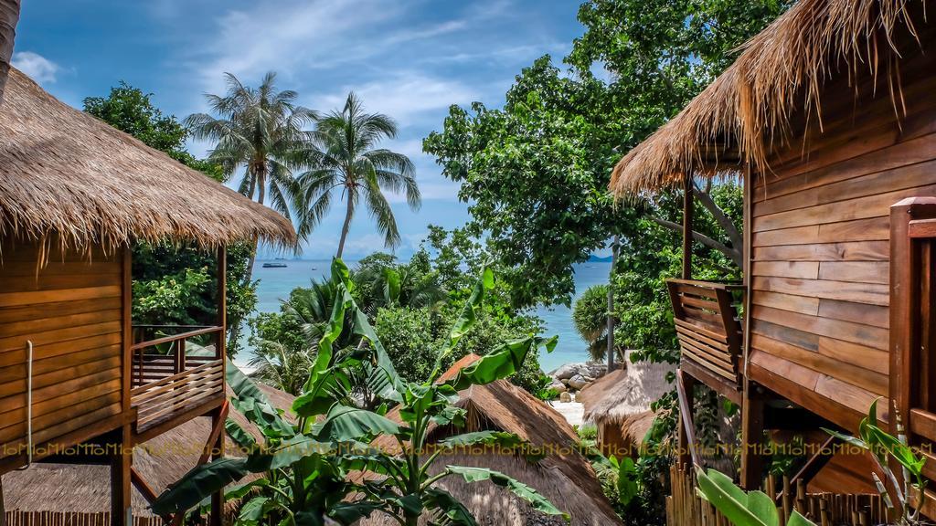 Ten Moons Lipe Resort Стая снимка
